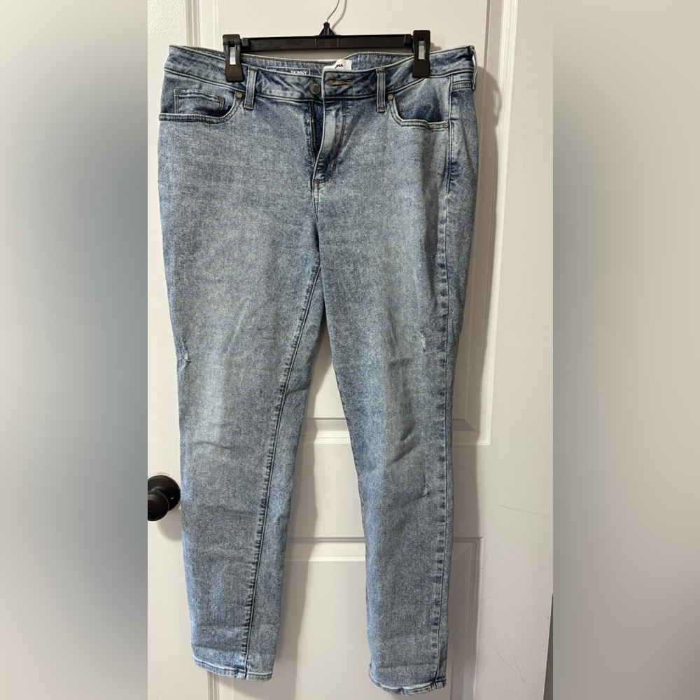 Sonoma Classic Stone Washed Skinny Jeans